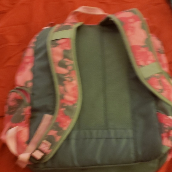 Backpack army pink and grey good as new used once - Picture 2 of 7